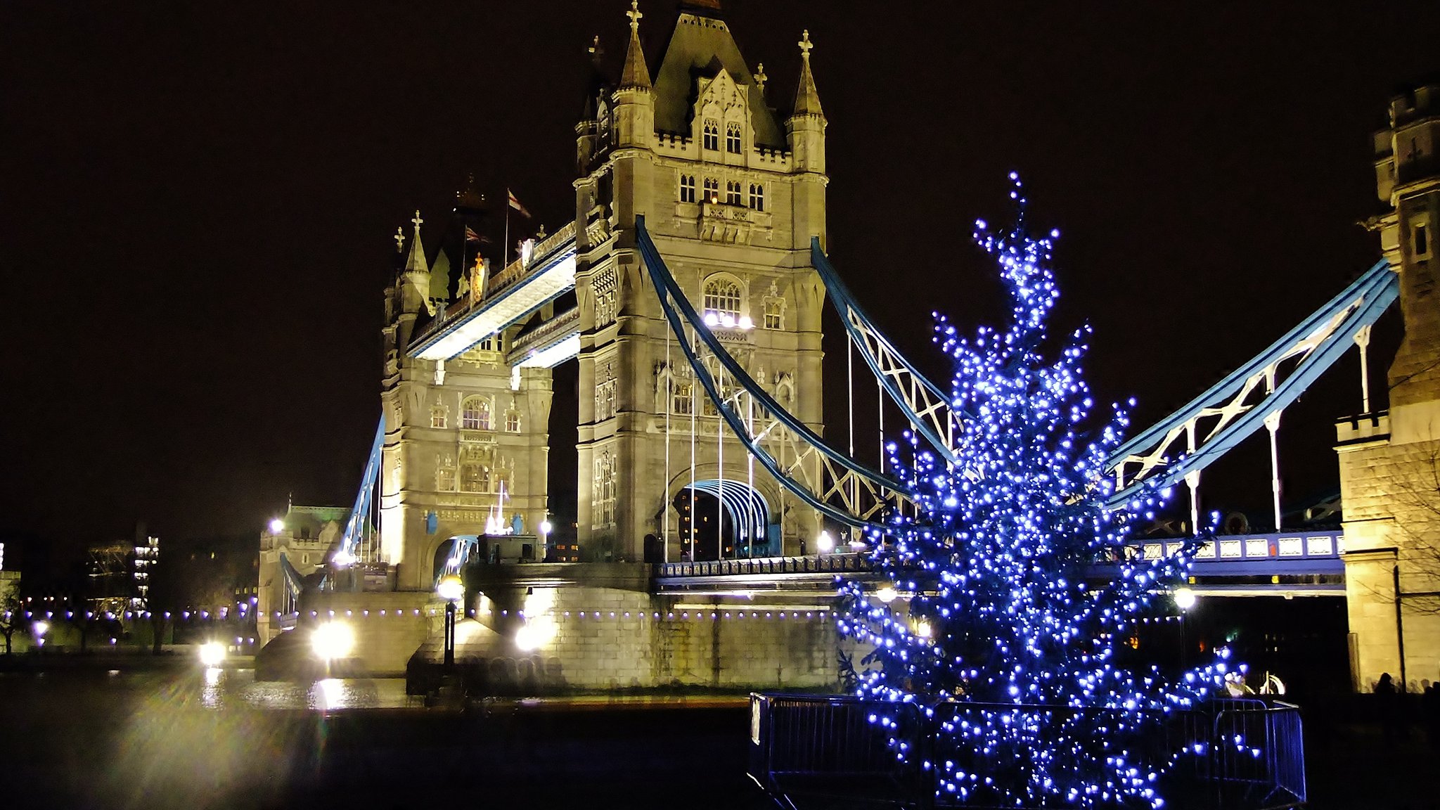 Giant Wooden Advent Calendar launched at Tower Bridge